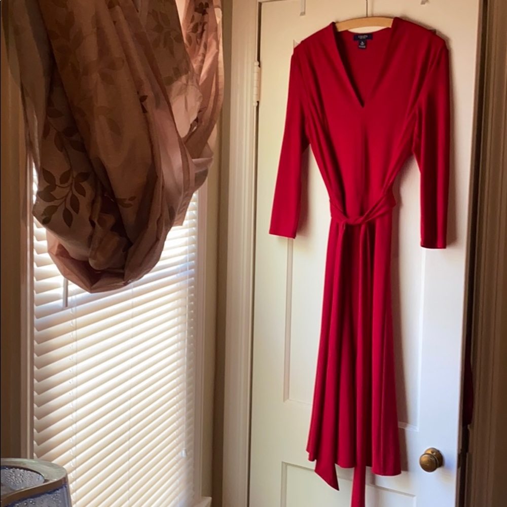 Red Long-Sleeve Wrap Dress - Elegant V-Neck